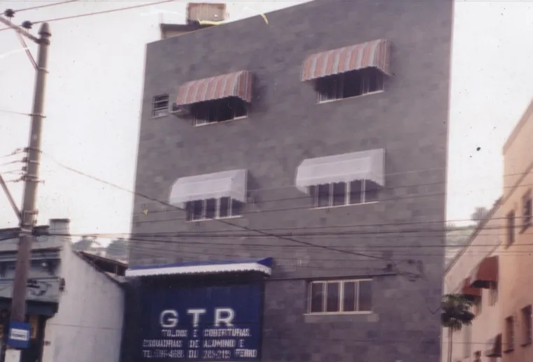 Toldo Capota de Janela - Rio de Janeiro // Toldos RJ Toldo Capota de Janela - Rio de Janeiro // Toldos RJ